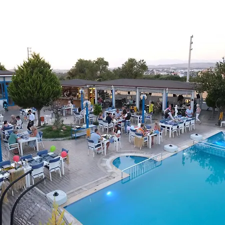 Lägenhet Mavi Restaurant & 1 Didim