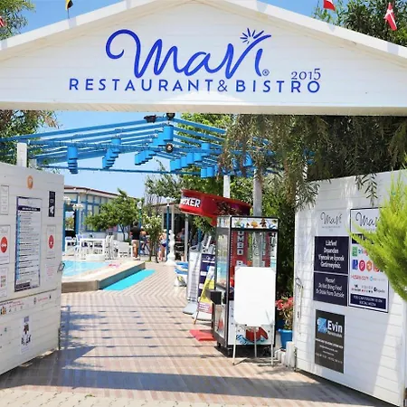 Mavi Restaurant & 1 Διαμέρισμα